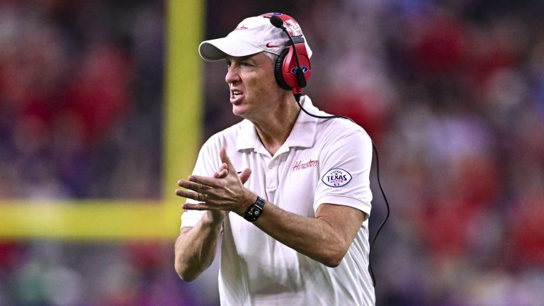 26) Houston Cougars