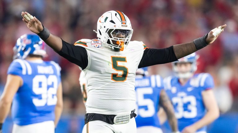 27) Dallas Cowboys: DT Justin Scott, Miami
