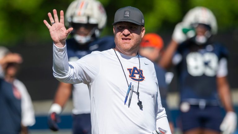 2) Auburn Tigers
