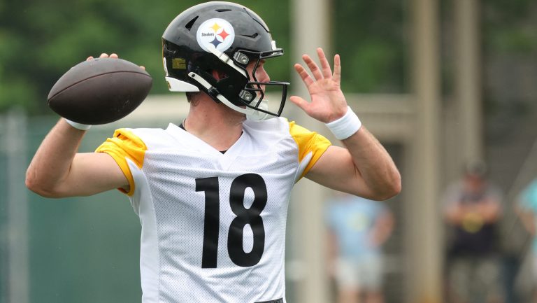 Steelers: PFF QB Grades