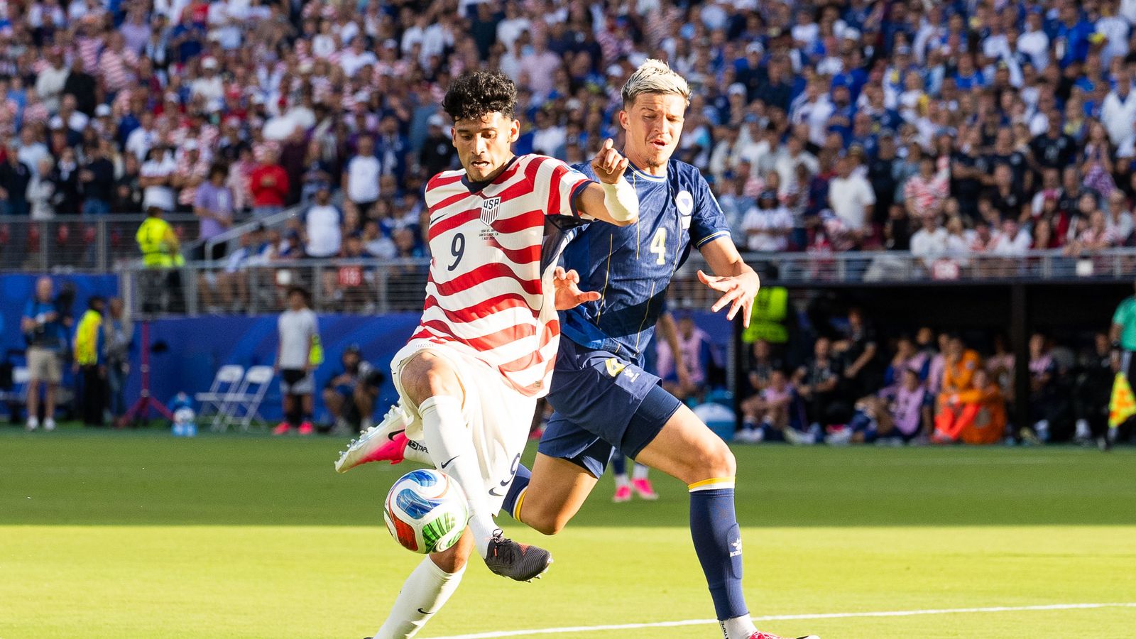 Ricardo Pepi competes for the ball in the FIFA World Cup 2026