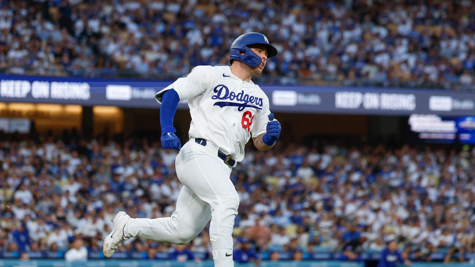 Dalton Rushing hits a double at Dodger Stadium