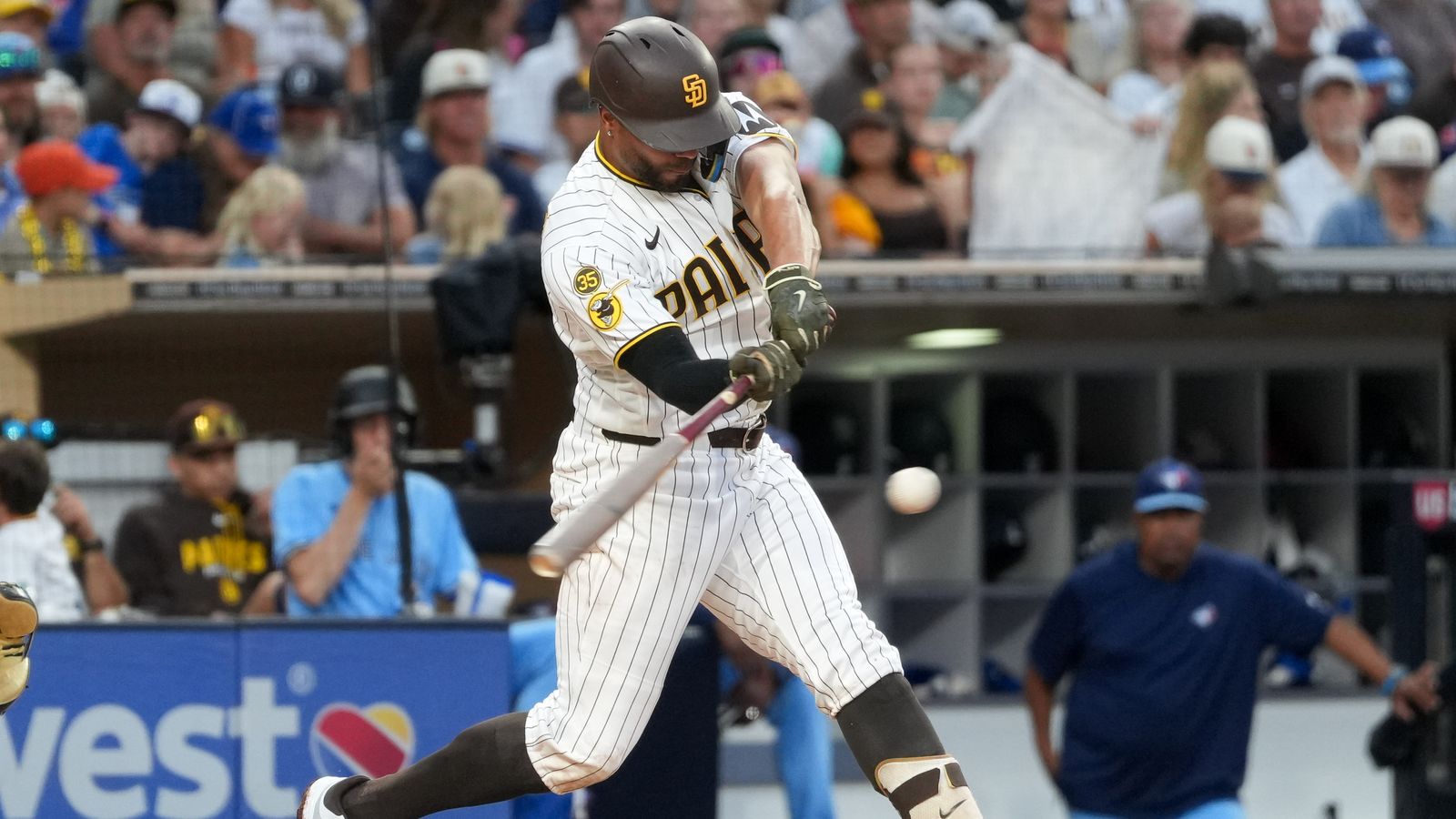 Xander Bogaerts in action during Padres vs Blue Jays game