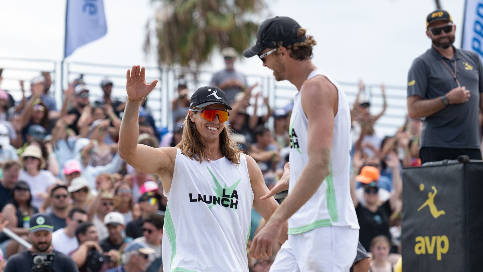 Smith and Webber celebrate a win at AVP Long Beach 2026
