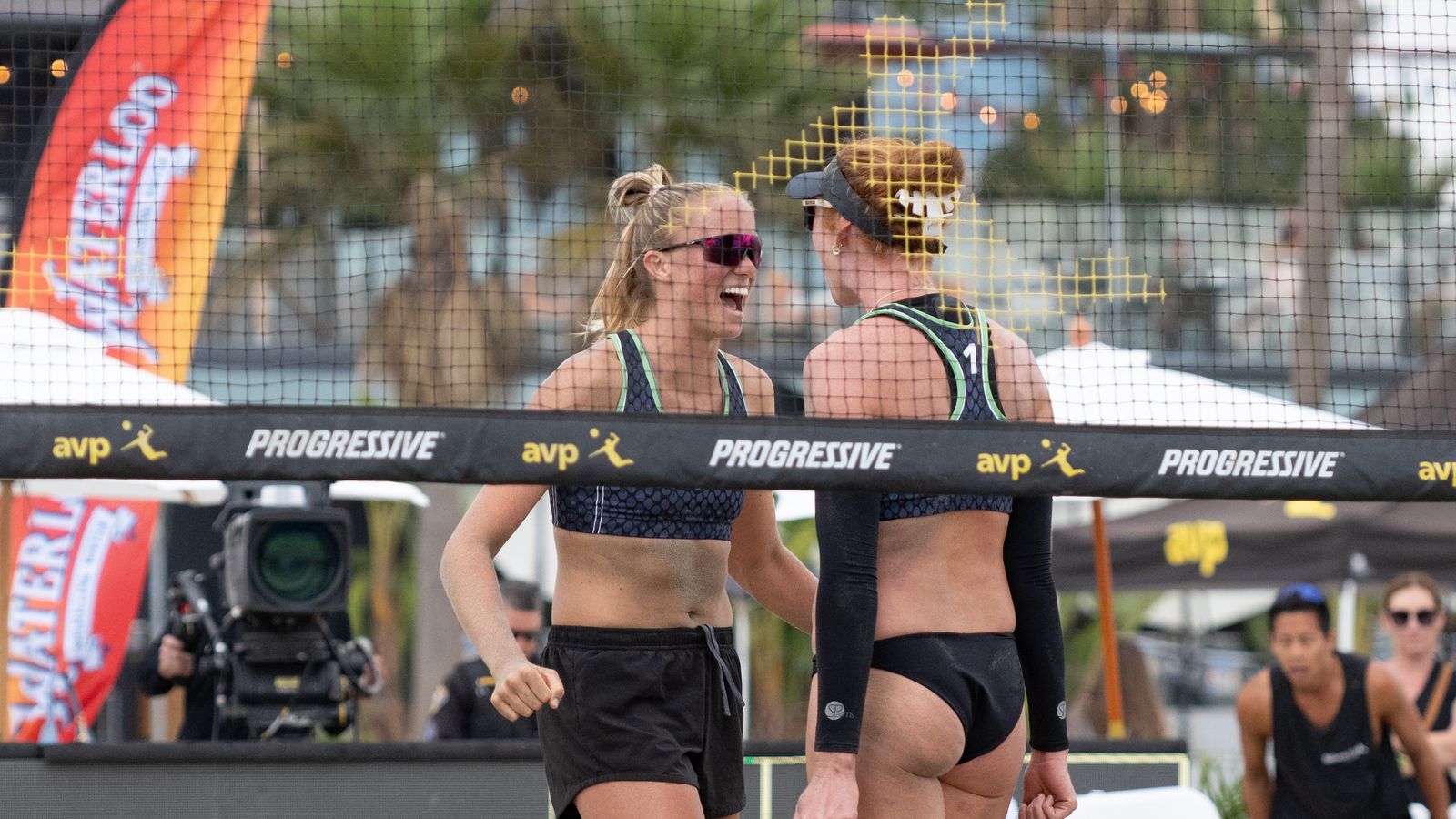 Kraft and Cheng celebrate a win at AVP Long Beach 2026