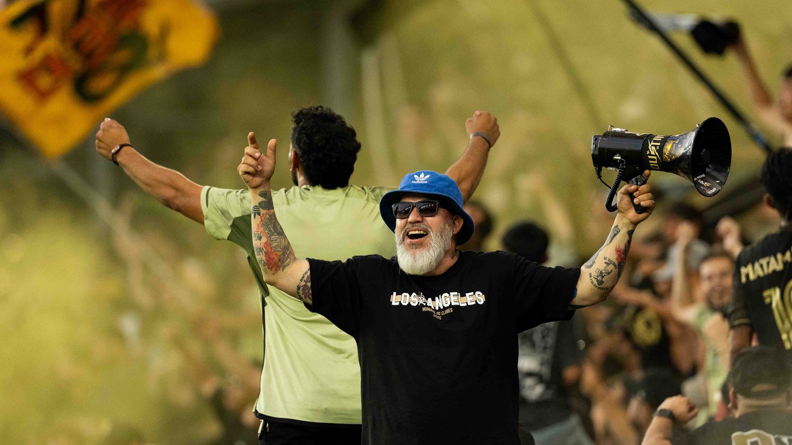 LAFC fans celebrate a goal against KC Sporting