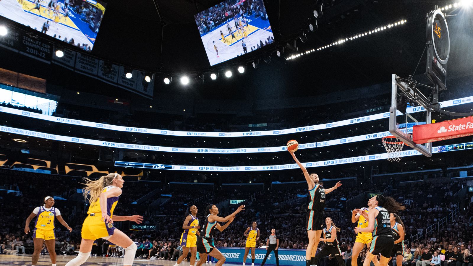 Han Xu secures a rebound for NY Liberty against LA Sparks