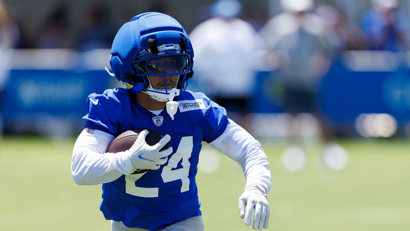 Blake Corum #22 Running Play at Rams Training Camp