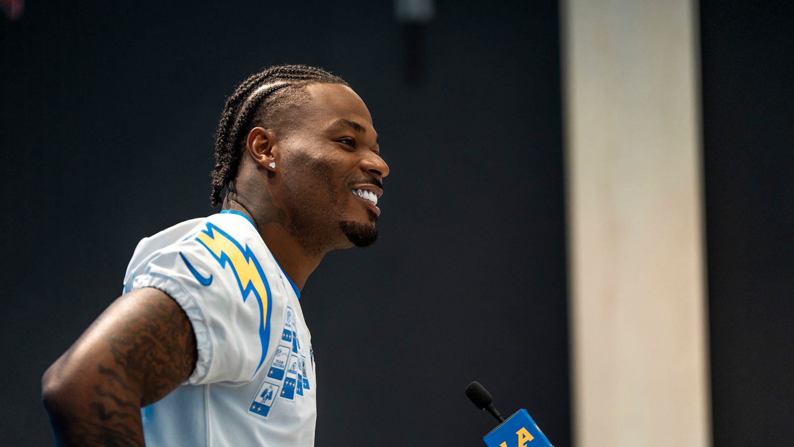 Safety Derwin James Jr. Addresses Media at Camp