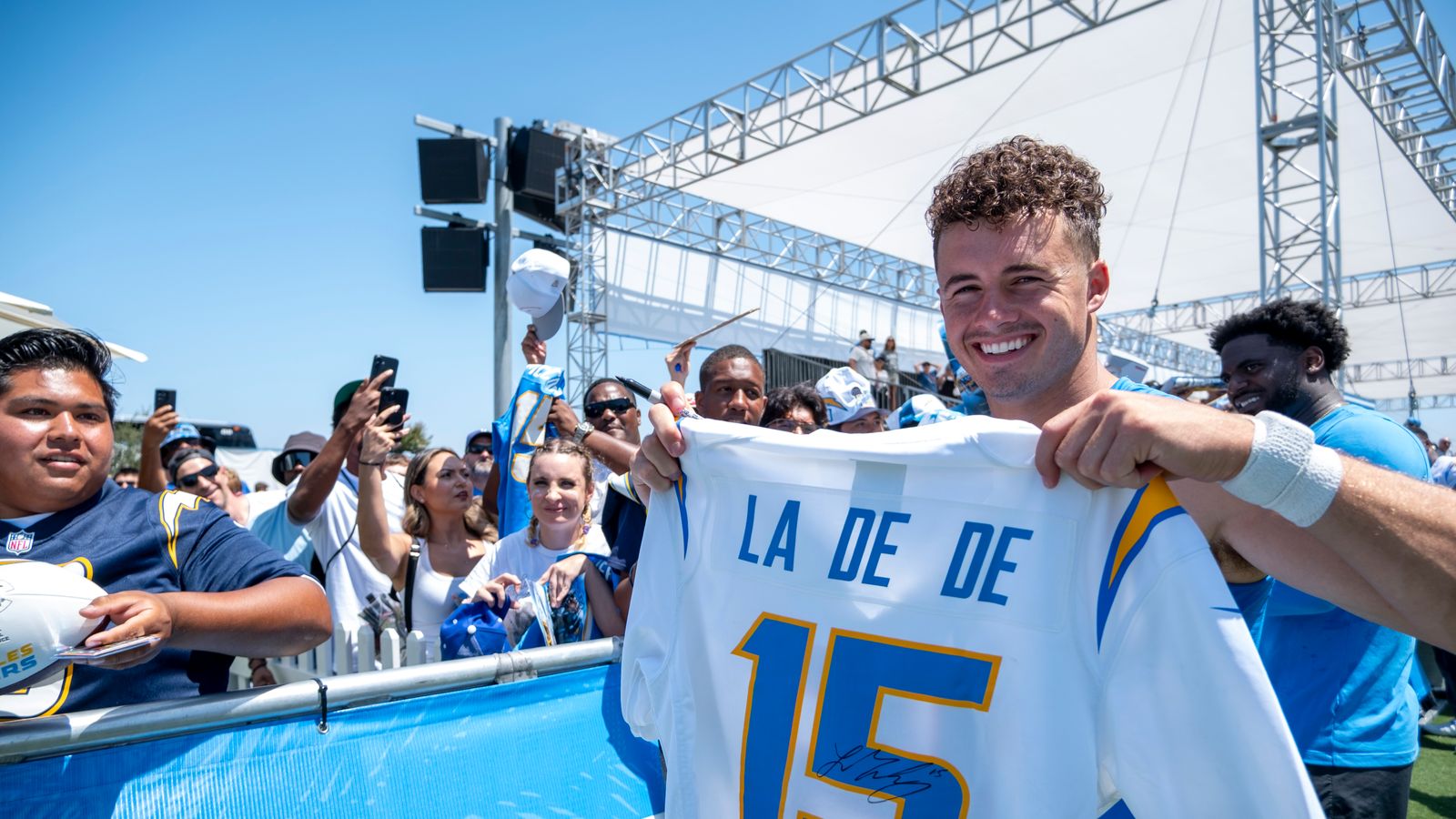 Ladd McConkey Signing Autographs at Chargers Camp
