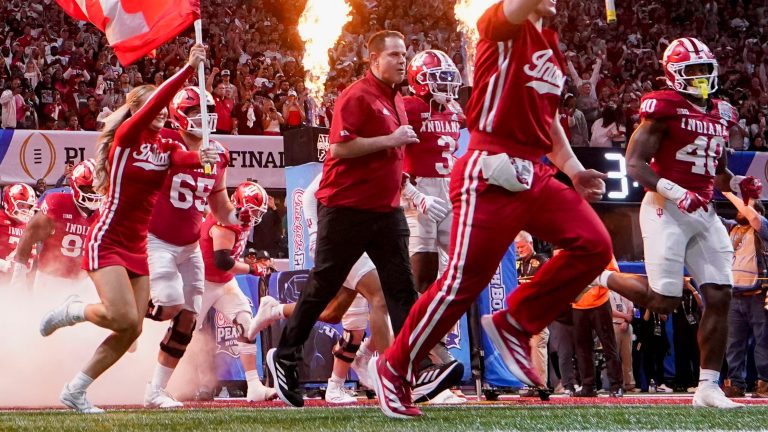 6. Indiana Hoosiers
