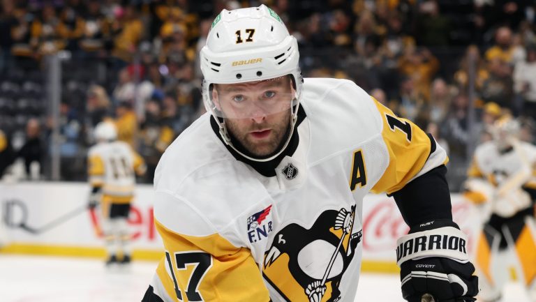 11. Bryan Rust | Right Wing