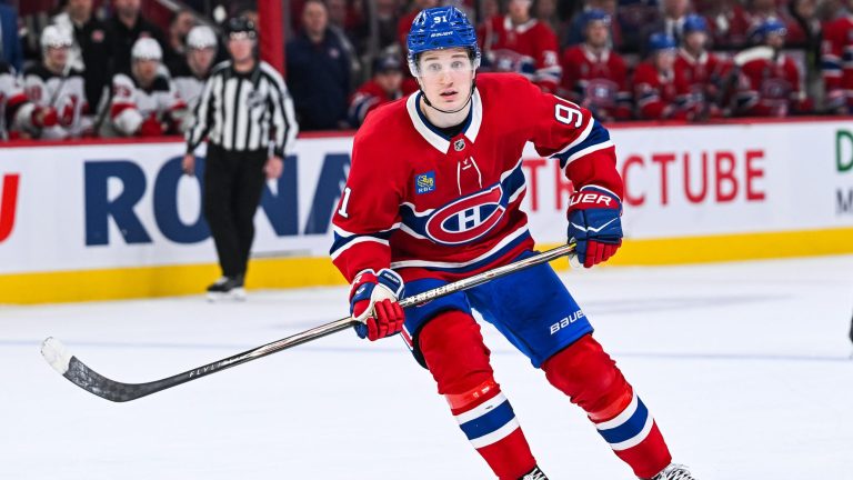 Oliver Kapanen | Center