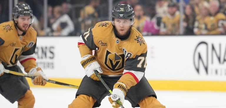 William Karlsson | Center