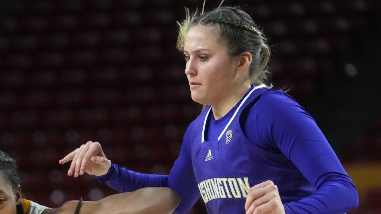 12. Hannah Stines, G, Washington