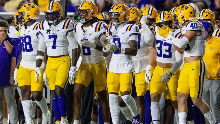 3) LSU Tigers