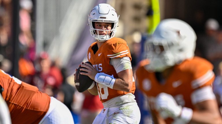 Bleacher Report Predicts 1st College Football AP Poll of 2026