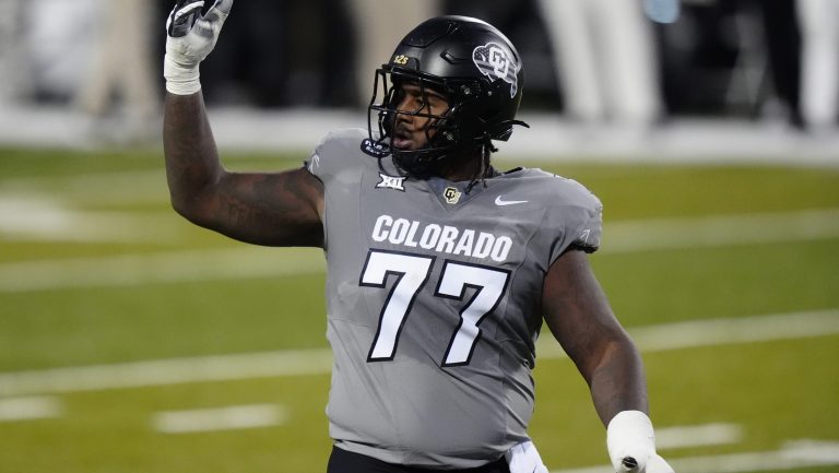 8. Jordan Seaton - OT