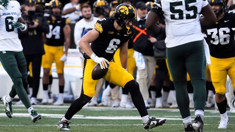25. Iowa Hawkeyes