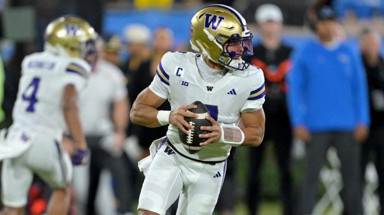 20. Washington Huskies