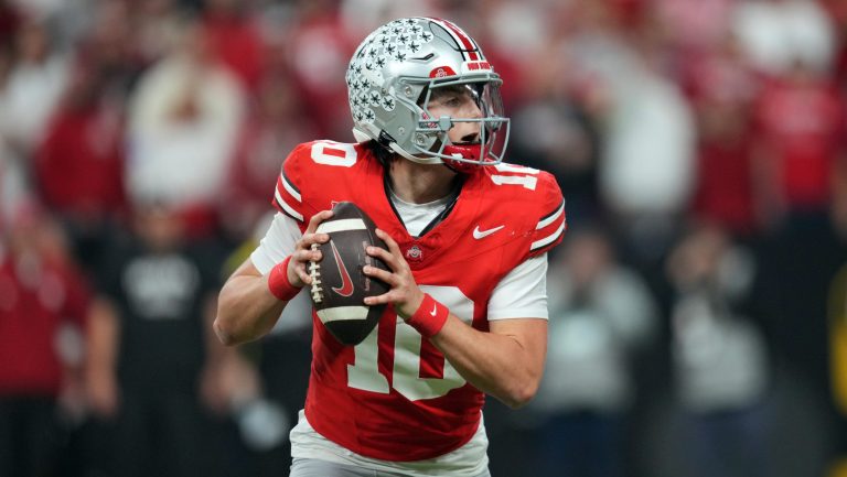 USA TODAY Ranks College Football's Best Quarterbacks