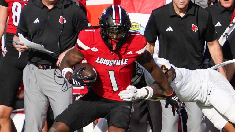 23. Louisville Cardinals