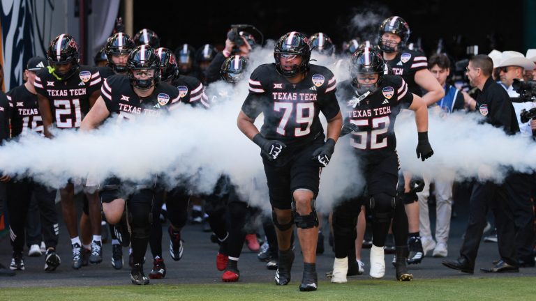 1st Round: (9) Oklahoma at (8) Texas Tech