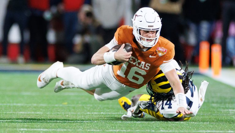 1) Texas Longhorns