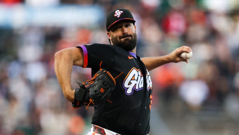 AUG 3 - Padres Add Ray