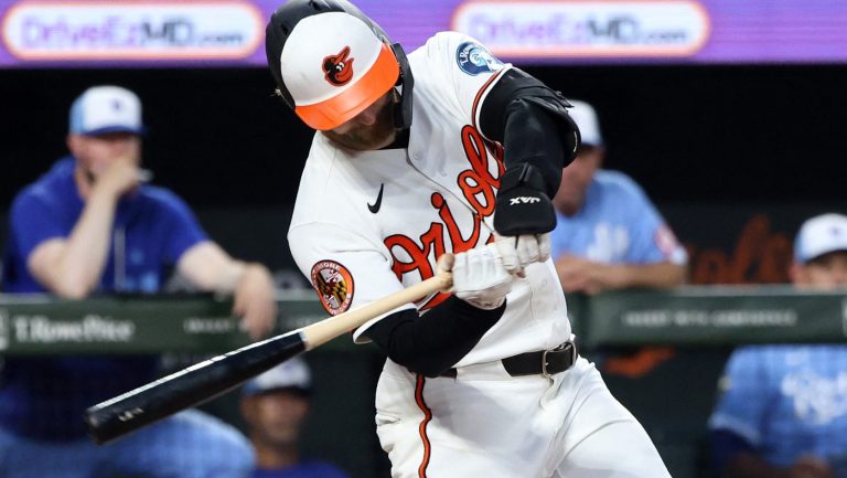 AUG 3 - Mariners Add Ward