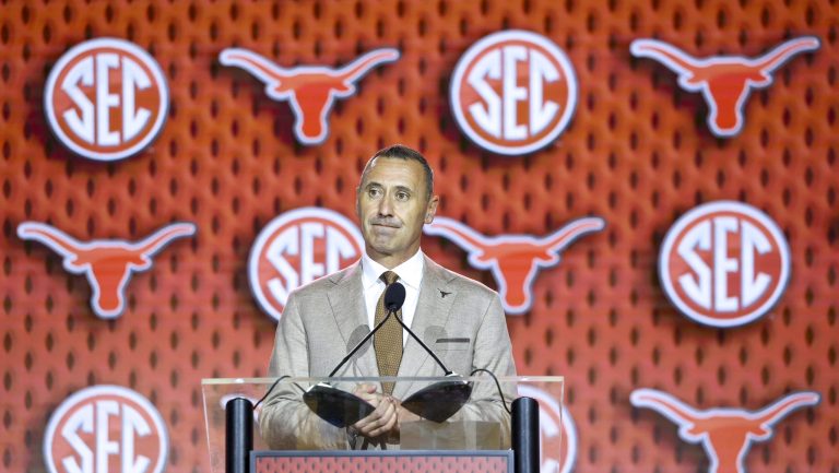 T-1) Texas Longhorns