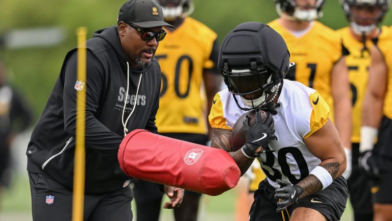 Steelers 53-man Roster: Running Backs & Fullbacks