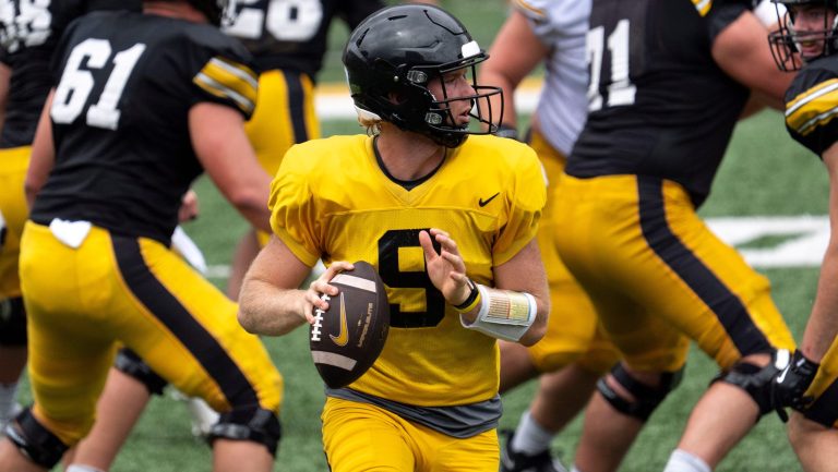 18. Hank Brown - Iowa Hawkeyes