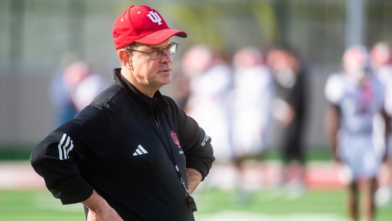 T1) Indiana Hoosiers