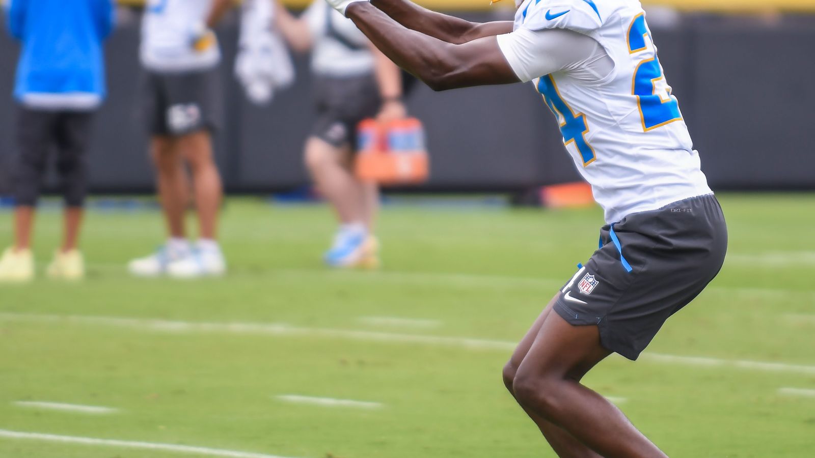 Rodney Shelley (24) Participates in Drills, Chargers Camp, August 2026