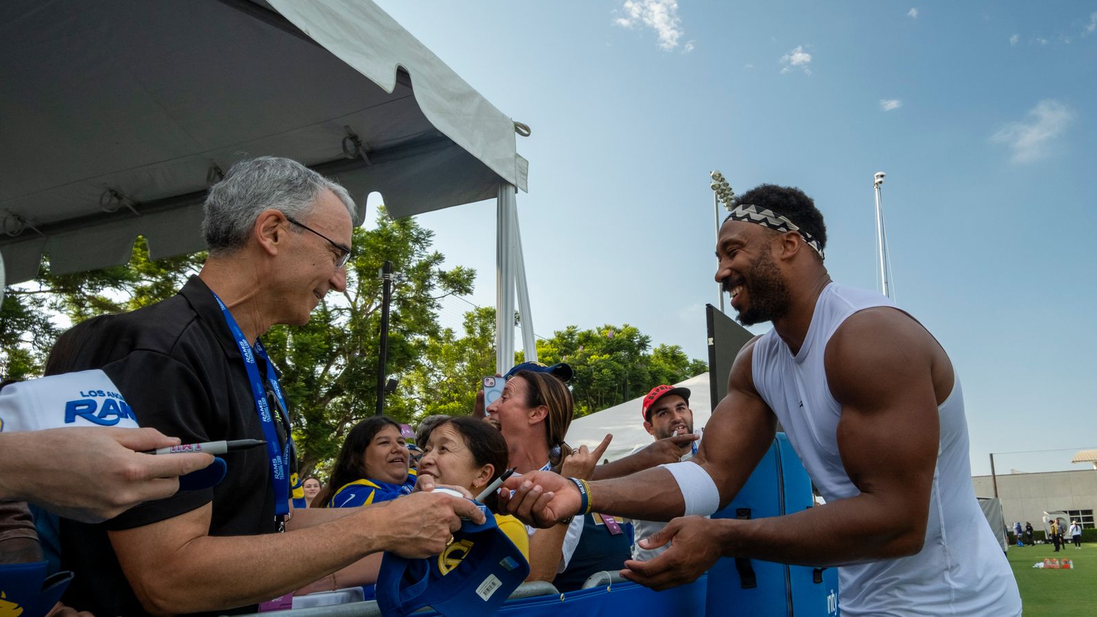Myles Garrett #95 in action during Rams training camp.