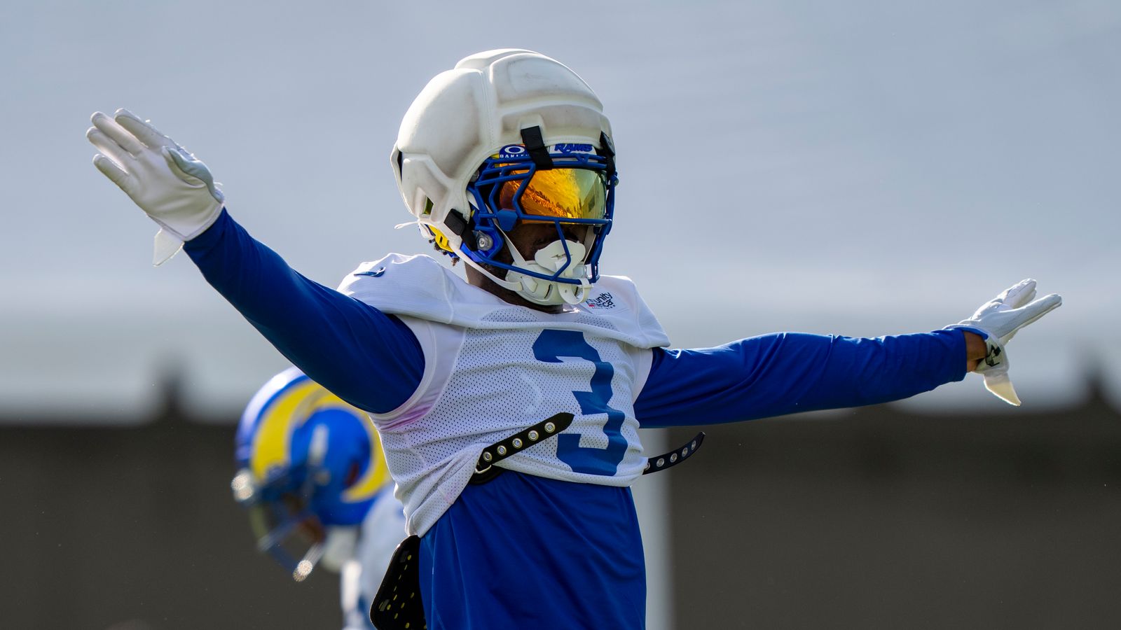 Kam Curl #3 practices at Rams training camp.