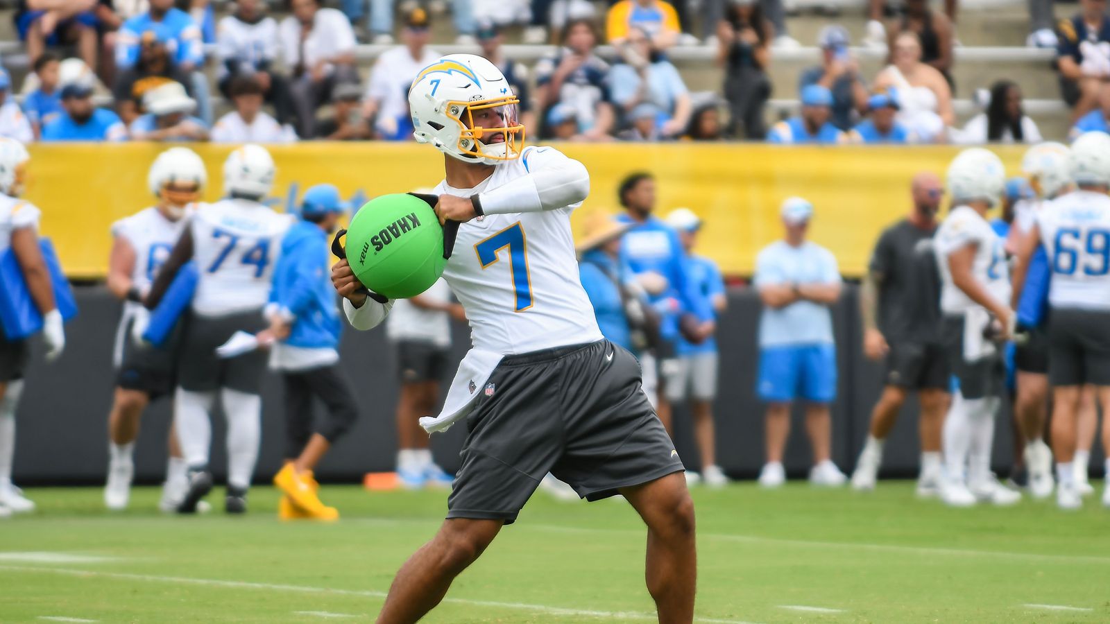 DJ Uiagalelei (7) in drills at Chargers training camp, San Diego