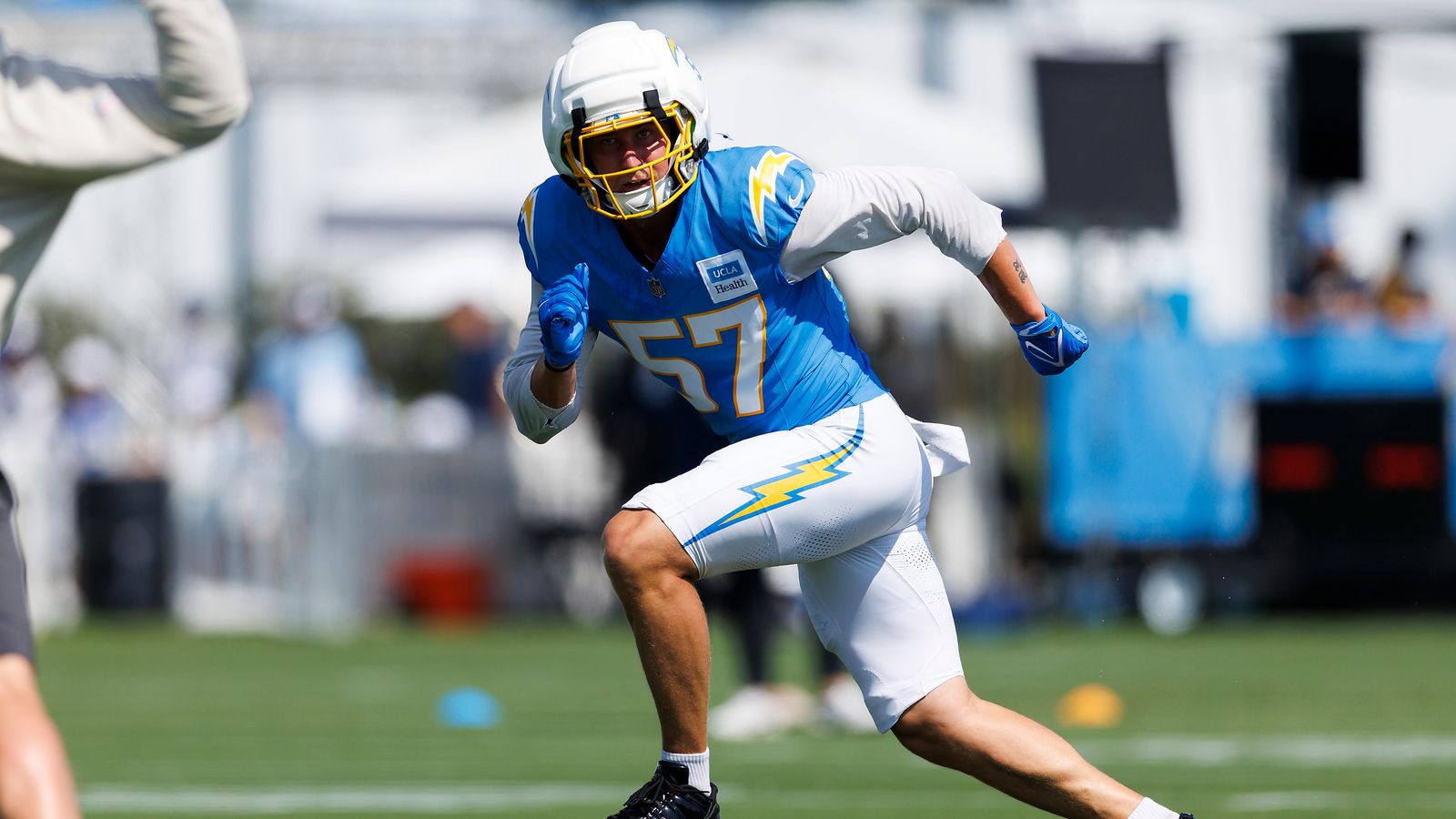 Lander Barton #57 Defends at Chargers Training Camp
