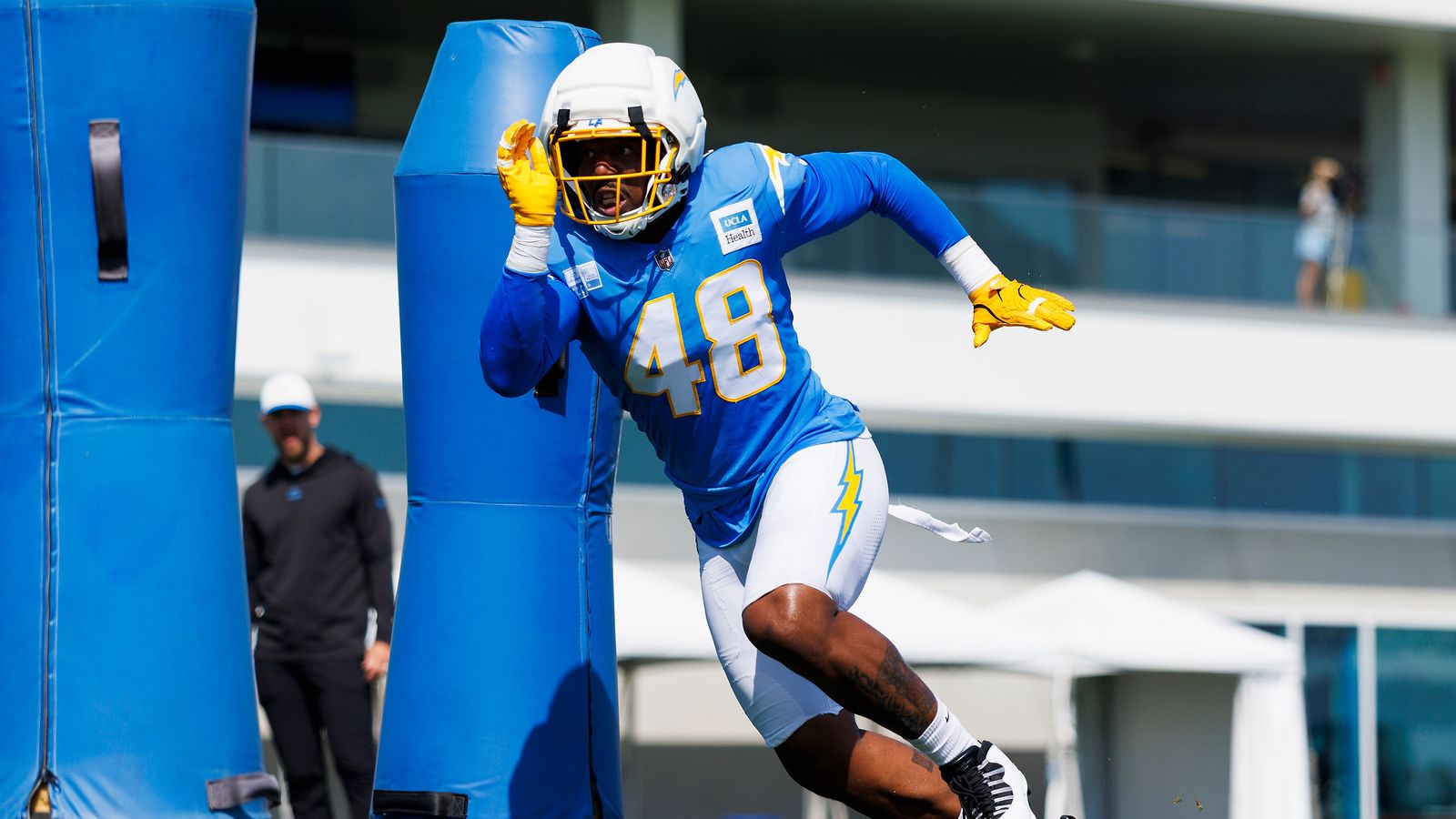 Bud Dupree #48 Rushes the Edge at Training Camp
