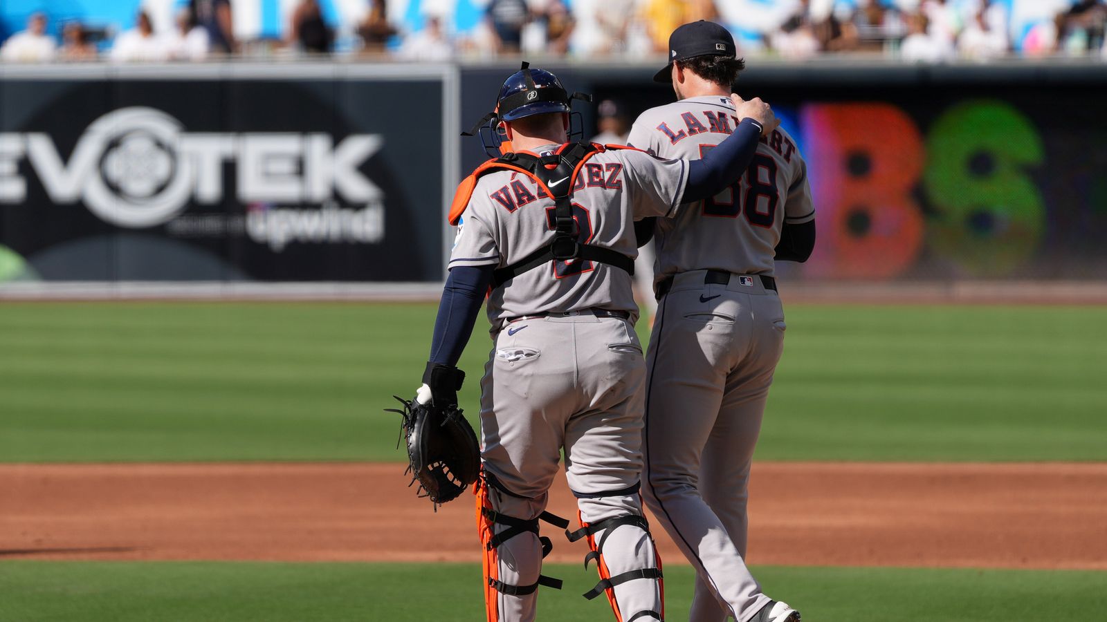 Christian Vazquez discusses strategy with Peter Lambert