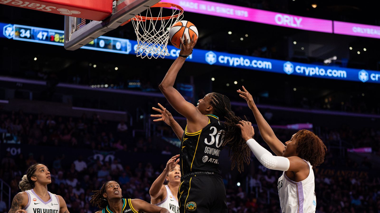 Nneka Ogwumike shoots during a WNBA game against the Valkyries.