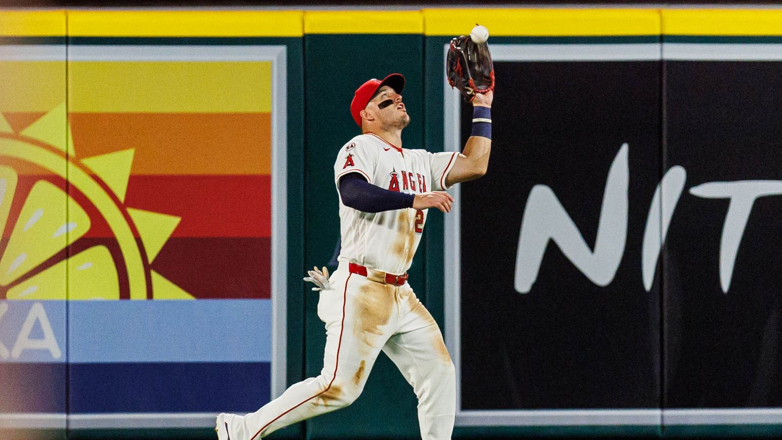 Mike Trout makes a catch in outfield against Rangers