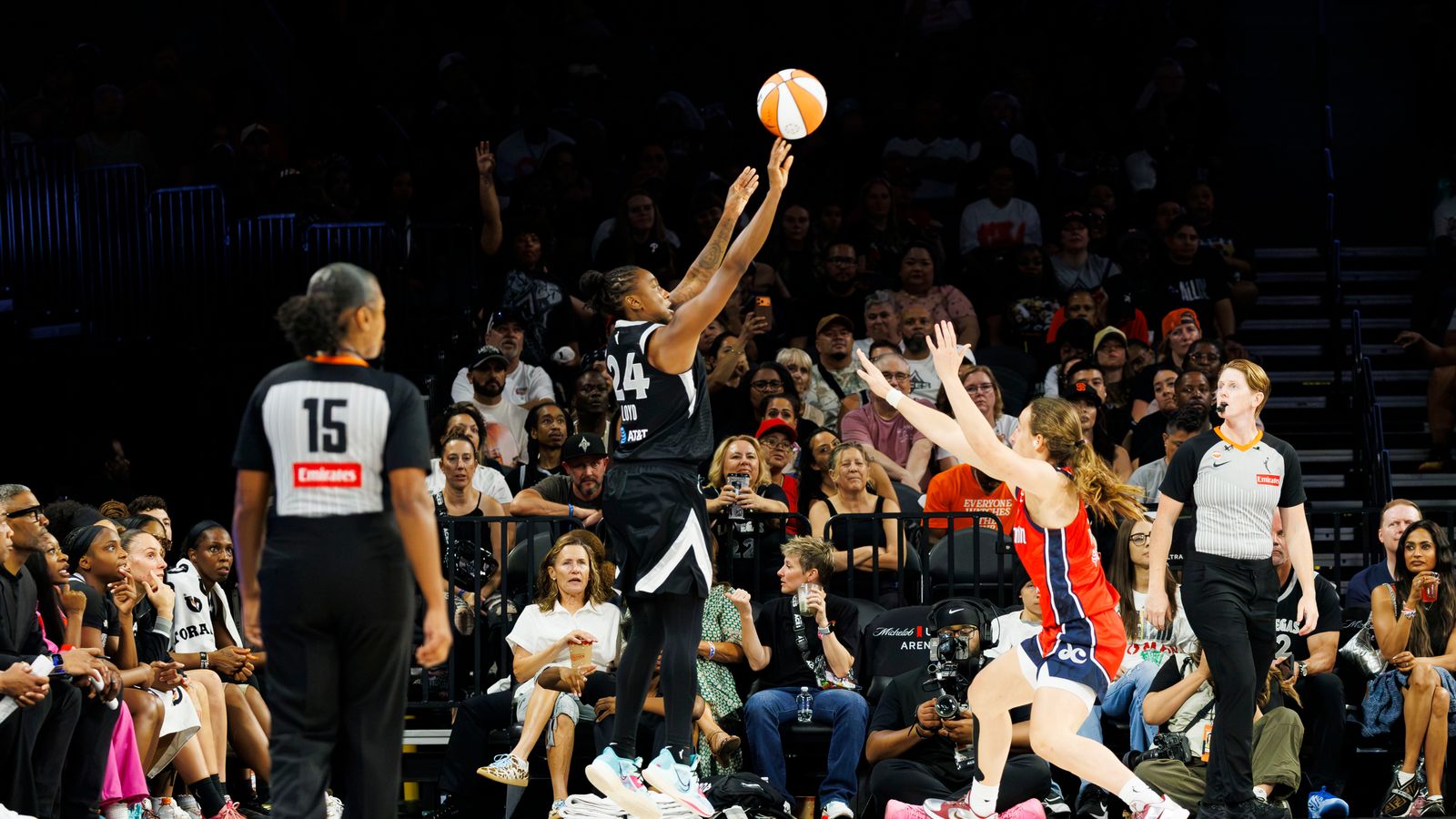Jewell Loyd shoots a three from the corner against the Mystics