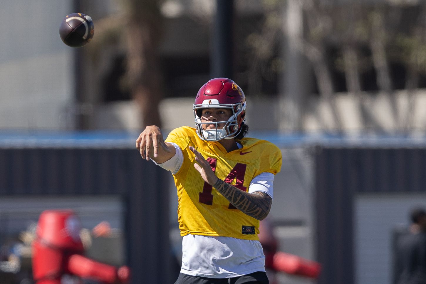 Jayden Maiava throws a pass at USC practice, Aug 19, 2026