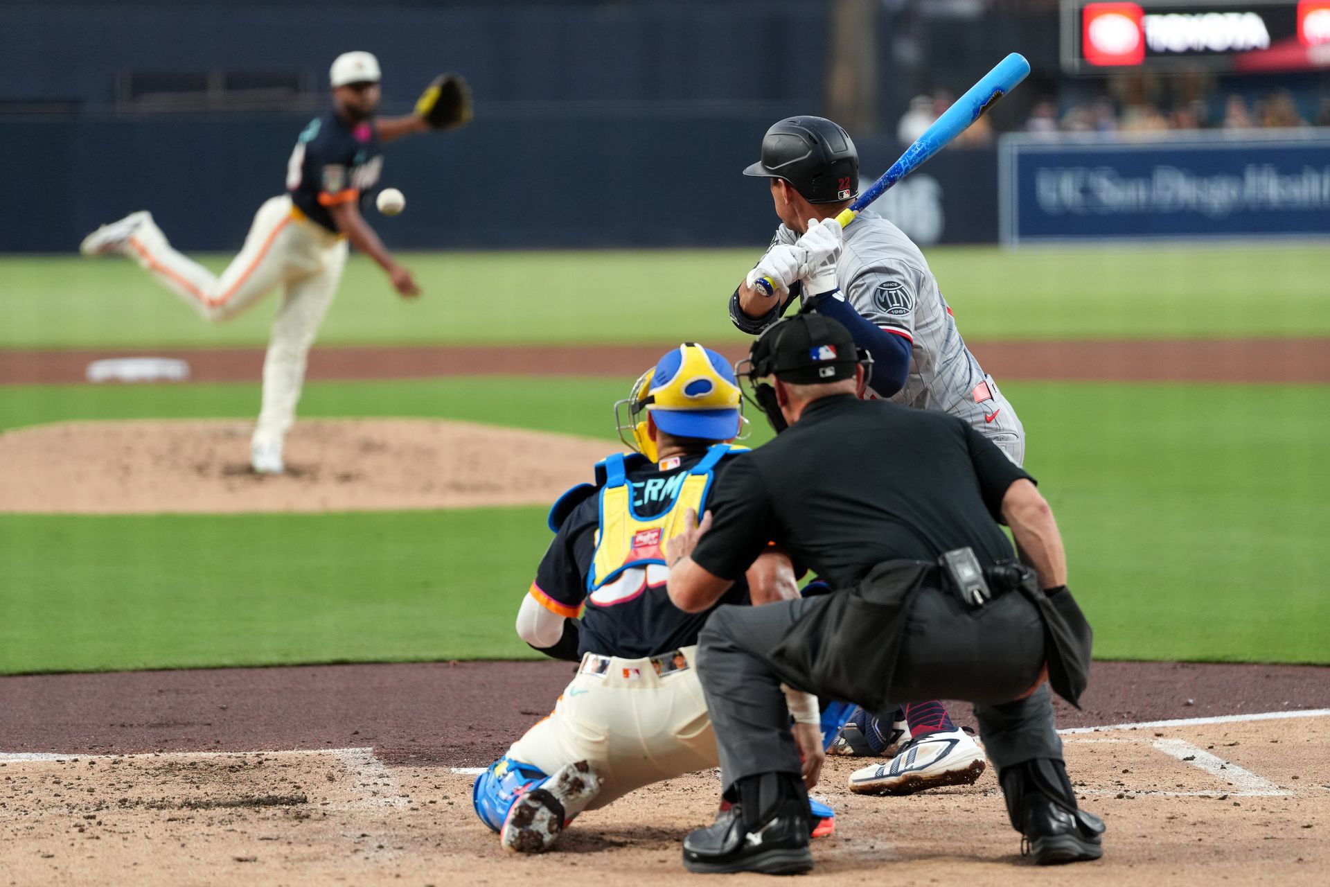 Brooks Lee hits a foul ball in game against the Padres