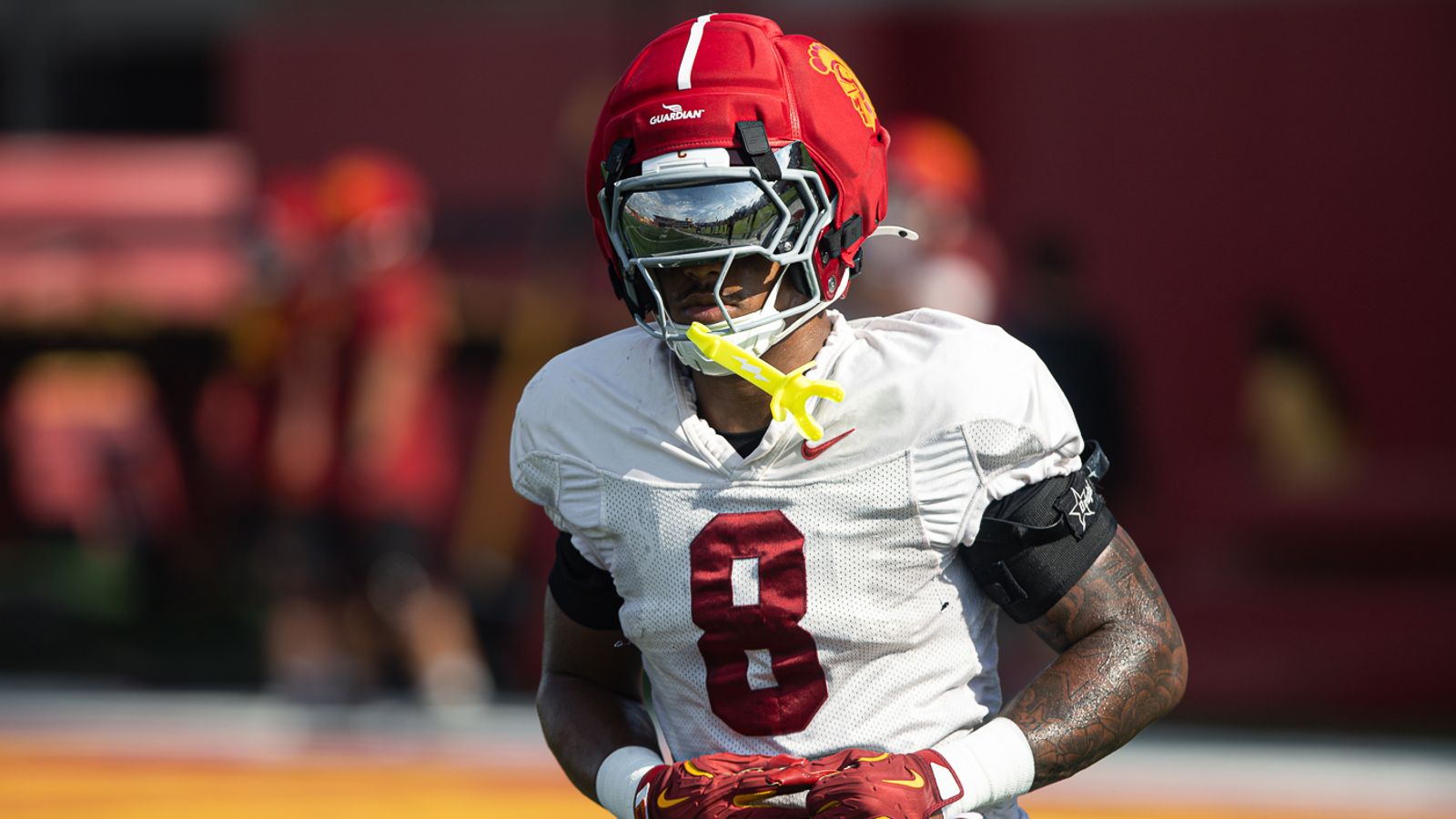 Desman Stephens II (8) Jogs at Practice