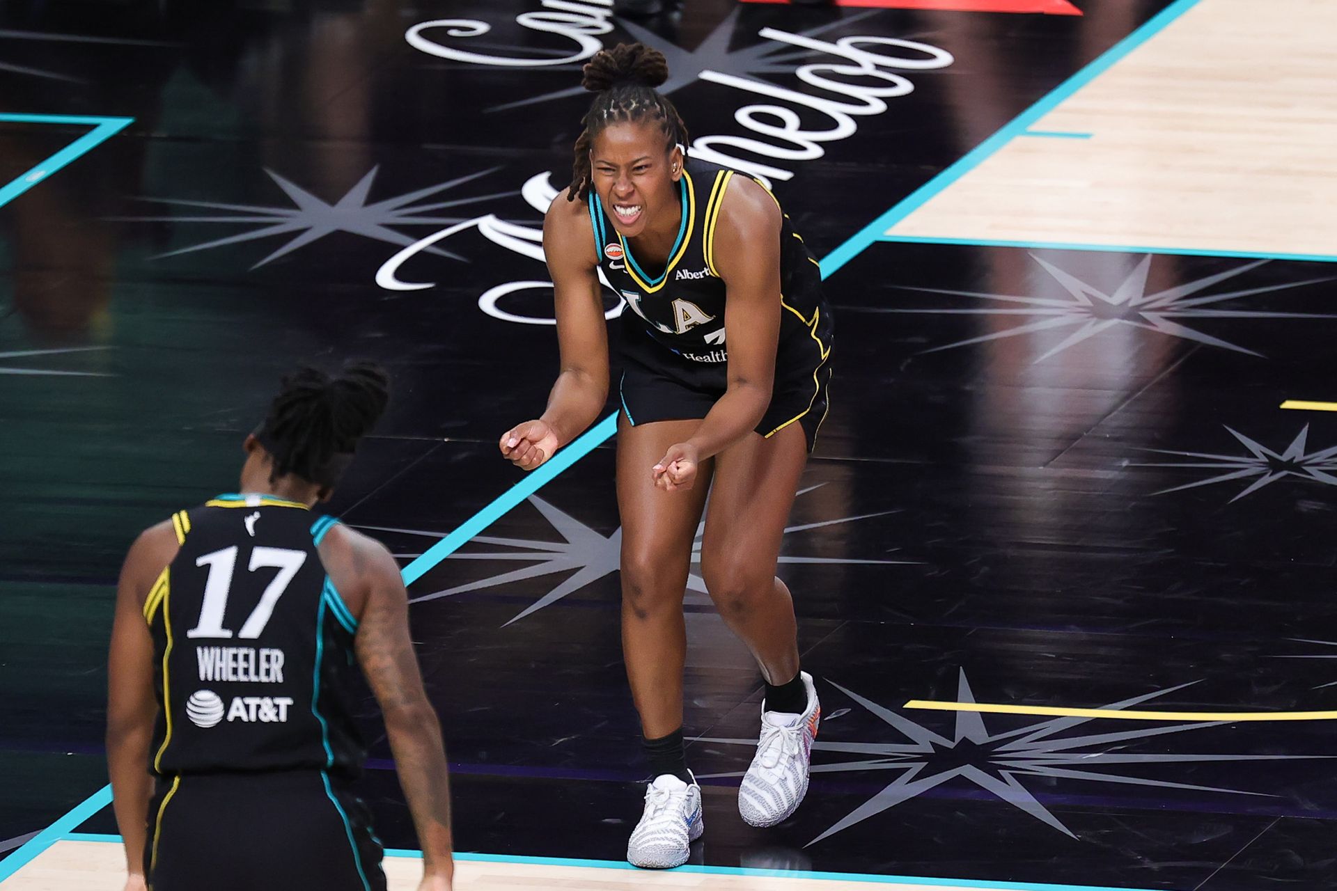 Ariel Atkins shows intensity in WNBA game versus the Sun