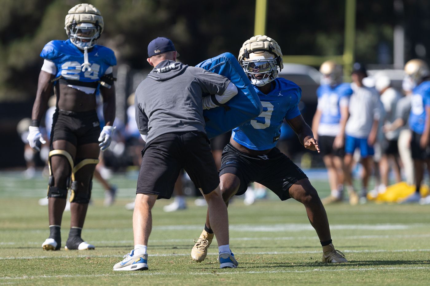 Jalen Woods in Action During UCLA Football Practice