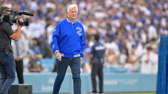 Dodgers owner Mark Walter at ring ceremony.